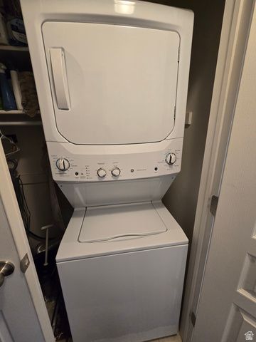 7974 S HARTLEY LN, West Jordan, UT 84081