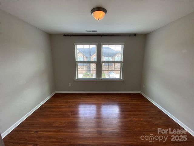 5507 Trieg Drive, Charlotte, NC 28278