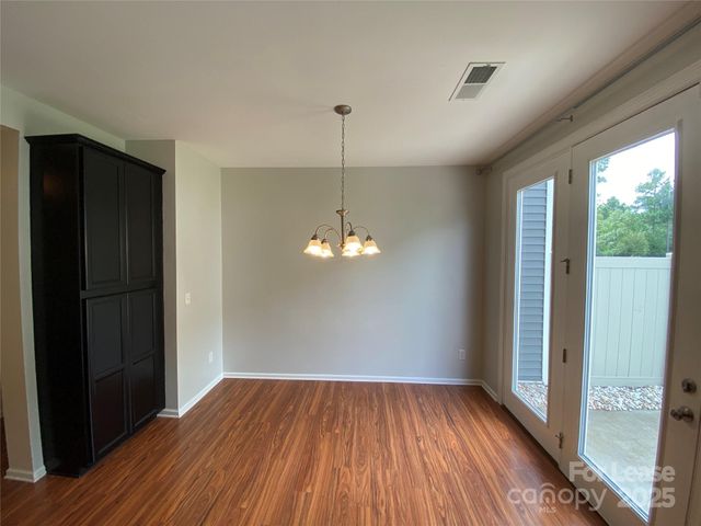 5507 Trieg Drive, Charlotte, NC 28278