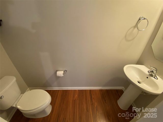 5507 Trieg Drive, Charlotte, NC 28278