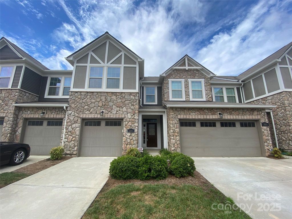 5507 Trieg Drive, Charlotte, NC 28278