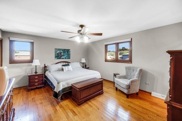 14453 S 88th Avenue, Orland Park, IL 60462