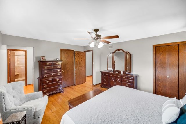 14453 S 88th Avenue, Orland Park, IL 60462