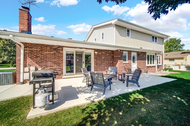 14453 S 88th Avenue, Orland Park, IL 60462