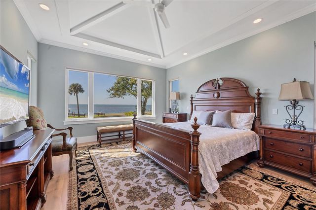 7927 LONGBAY BOULEVARD, Sarasota, FL 34243
