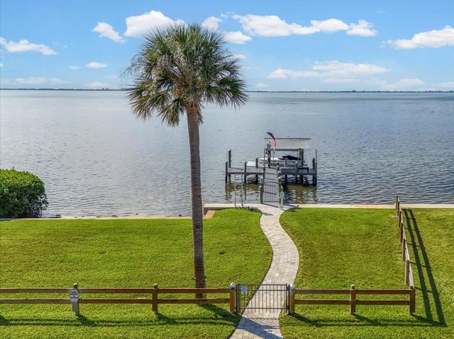 7927 LONGBAY BOULEVARD, Sarasota, FL 34243