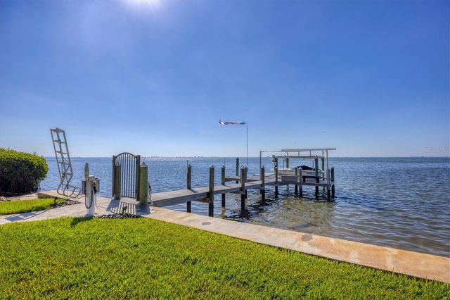 7927 LONGBAY BOULEVARD, Sarasota, FL 34243