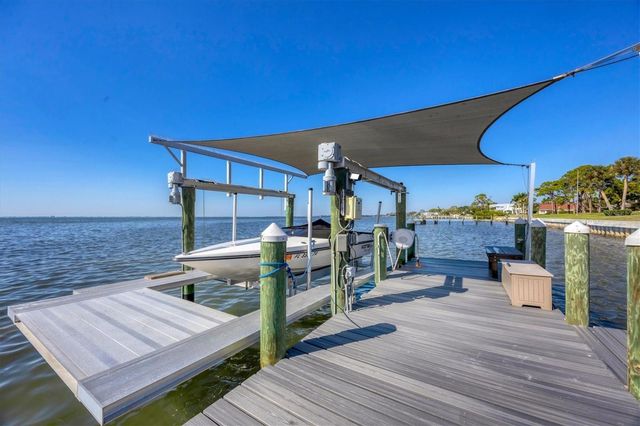 7927 LONGBAY BOULEVARD, Sarasota, FL 34243