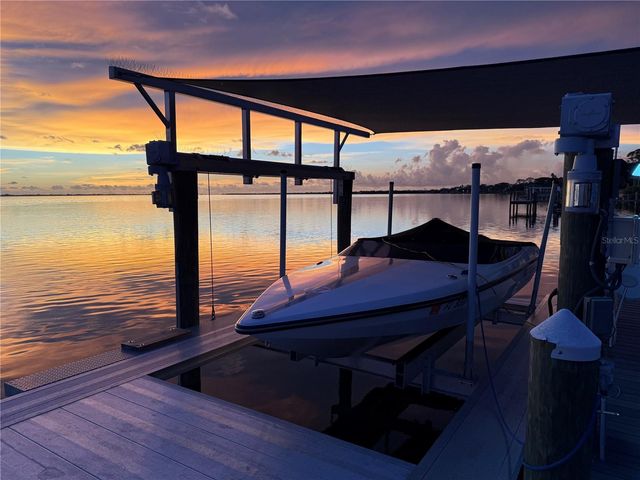 7927 LONGBAY BOULEVARD, Sarasota, FL 34243