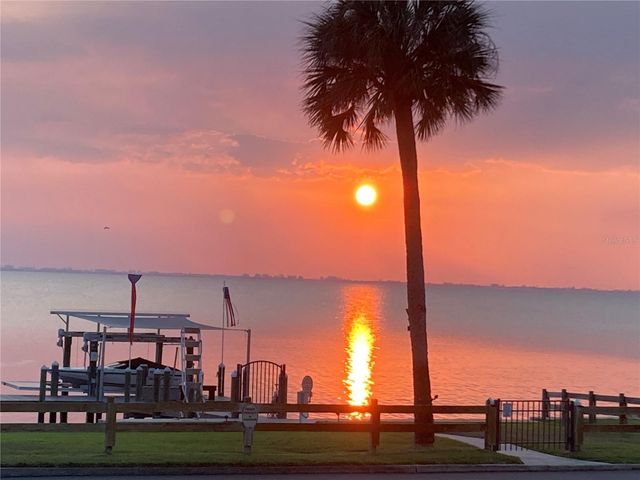 7927 LONGBAY BOULEVARD, Sarasota, FL 34243