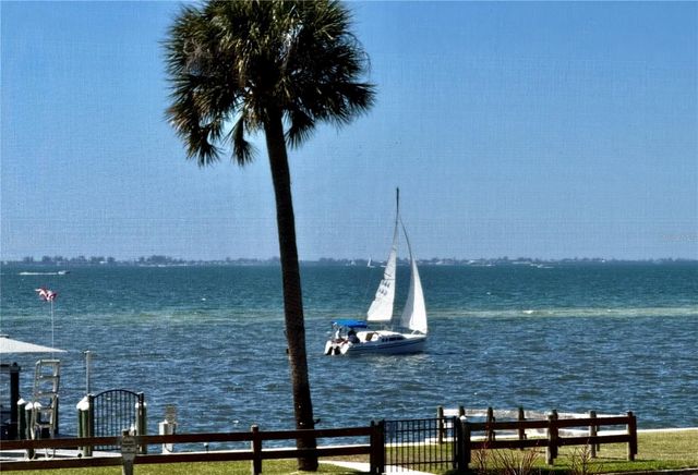 7927 LONGBAY BOULEVARD, Sarasota, FL 34243