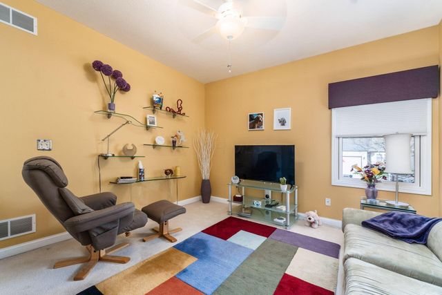 6033 Mcnaughten Grove Lane, Columbus, OH 43213