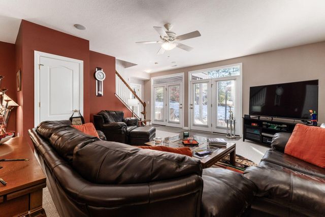 6033 Mcnaughten Grove Lane, Columbus, OH 43213