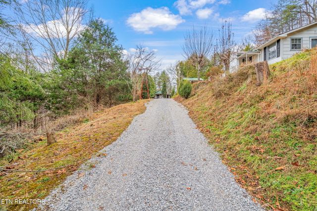 3089 Cedar Creek Rd, Lafollette, TN 37766
