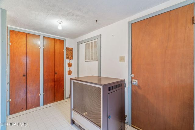 3089 Cedar Creek Rd, Lafollette, TN 37766