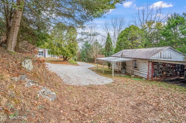 3089 Cedar Creek Rd, Lafollette, TN 37766