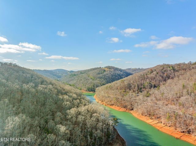3089 Cedar Creek Rd, Lafollette, TN 37766
