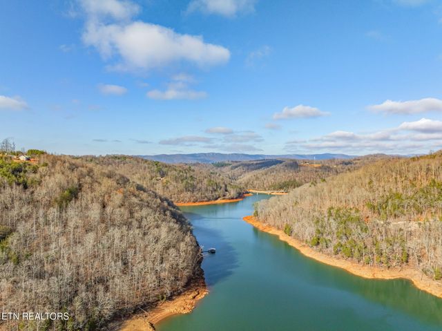 3089 Cedar Creek Rd, Lafollette, TN 37766