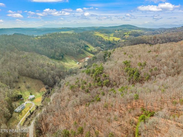 3089 Cedar Creek Rd, Lafollette, TN 37766