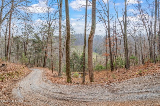 3089 Cedar Creek Rd, Lafollette, TN 37766