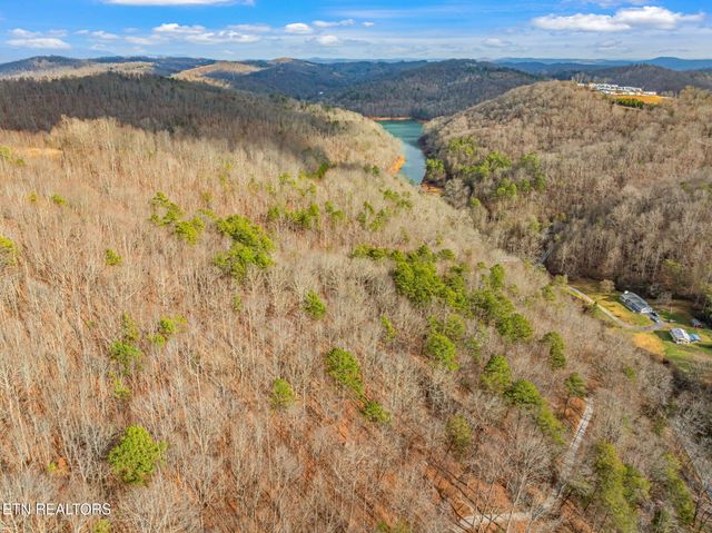 3089 Cedar Creek Rd, Lafollette, TN 37766