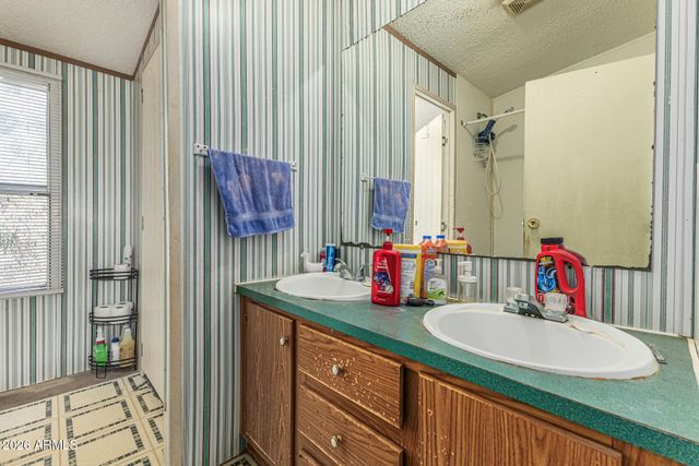 15806 W HOPI Drive, Casa Grande, AZ 85122