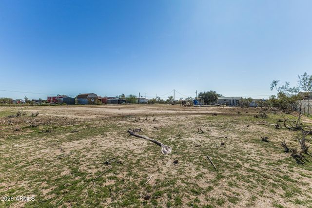 15806 W HOPI Drive, Casa Grande, AZ 85122