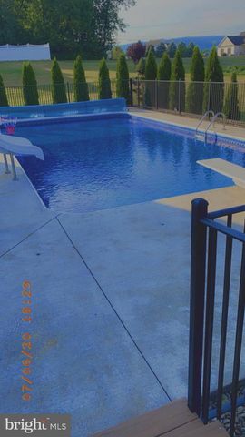 27 COPPER LN, Reedsville, PA 17084