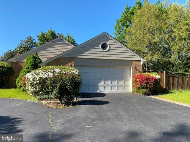 9612 ANNLEE TER, Bethesda, MD 20817