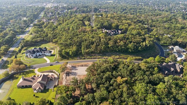 6319 E 84th Street S, Tulsa, OK 74137