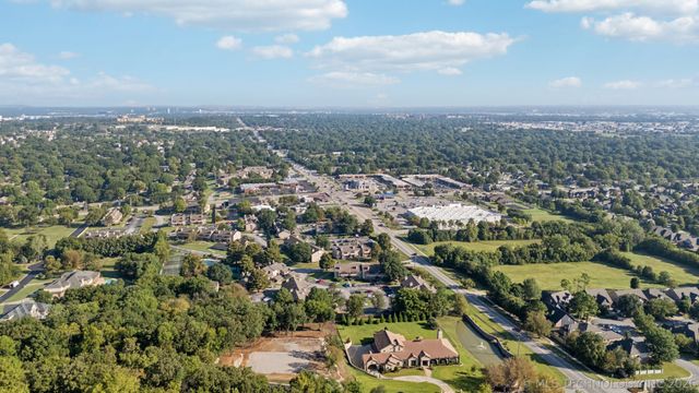 6319 E 84th Street S, Tulsa, OK 74137