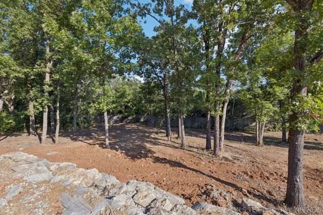 6319 E 84th Street S, Tulsa, OK 74137