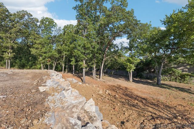 6319 E 84th Street S, Tulsa, OK 74137