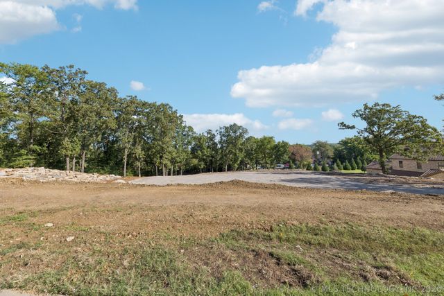 6319 E 84th Street S, Tulsa, OK 74137