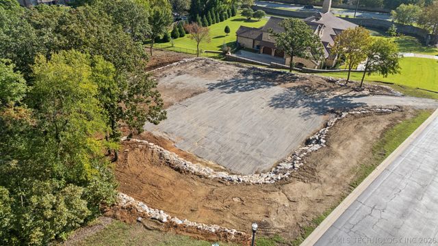 6319 E 84th Street S, Tulsa, OK 74137