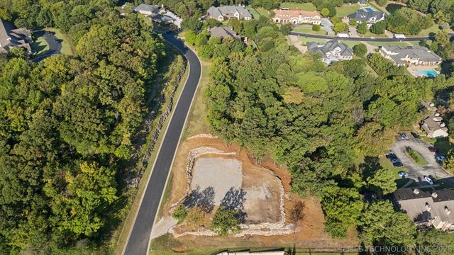 6319 E 84th Street S, Tulsa, OK 74137