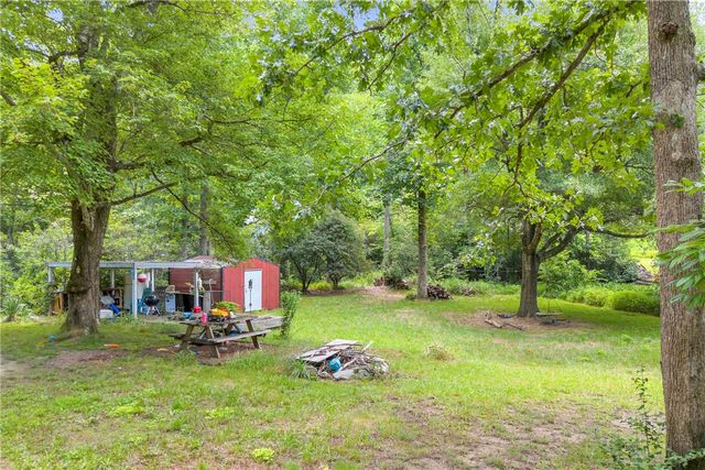 490 Lisa Lane, Mountain Rest, SC 29664