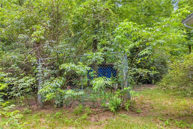 490 Lisa Lane, Mountain Rest, SC 29664