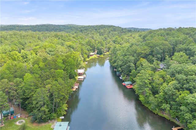 490 Lisa Lane, Mountain Rest, SC 29664
