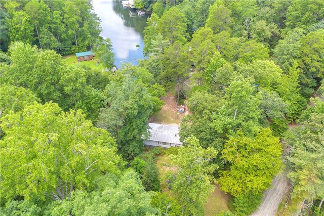 490 Lisa Lane, Mountain Rest, SC 29664