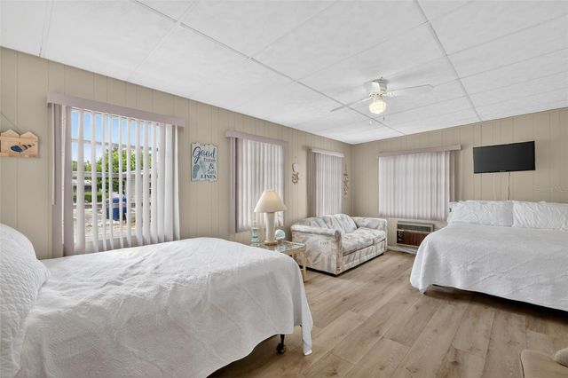 720 BENGAL AVENUE, Tavares, FL 32778