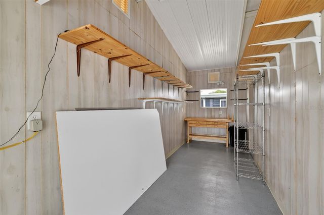 720 BENGAL AVENUE, Tavares, FL 32778