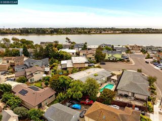 310 Court St, Alameda, CA 94501