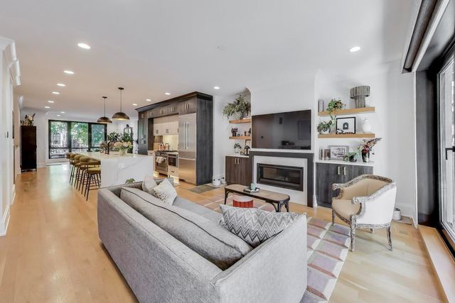 1363 W Hubbard Street 1, Chicago, IL 60642