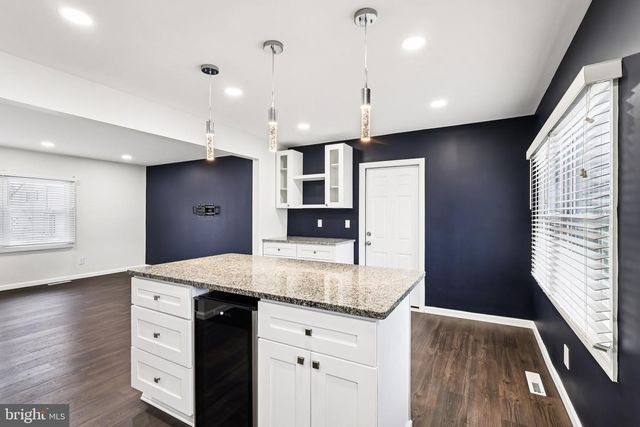 103 ANGLIN DR, Newark, DE 19713