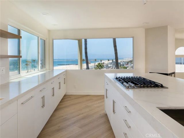 7331 Vista Del Mar Lane, Playa Del Rey, CA 90293