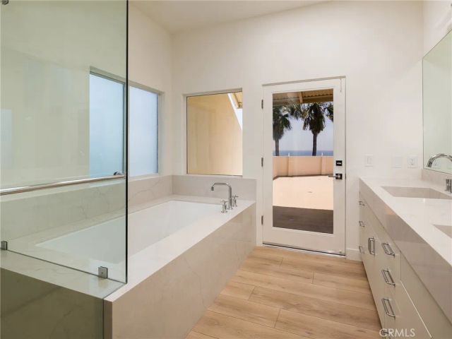 7331 Vista Del Mar Lane, Playa Del Rey, CA 90293