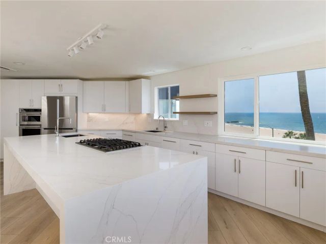 7331 Vista Del Mar Lane, Playa Del Rey, CA 90293