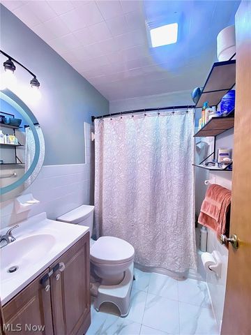 24350 Stephen Avenue, Euclid, OH 44123