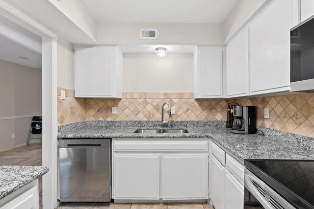 7900 Westheimer Road 241, Houston, TX 77063